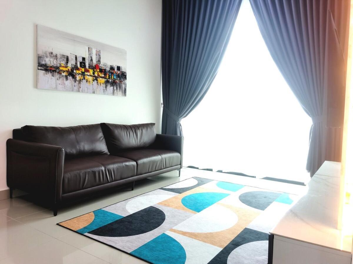 Mj Homestay 99 Batu Caves Kl North 99Residence 3R2B 쿠알라룸푸르 외부 사진